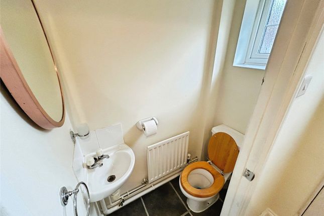 13, Waterside, Coventry photo 3