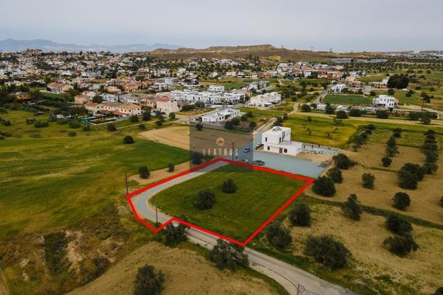 Land for sale in Tseri, Cyprus