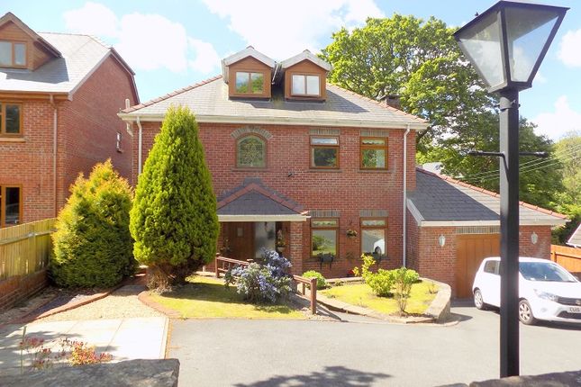 Homes for Sale in Crynant - Buy Property in Crynant - Primelocation