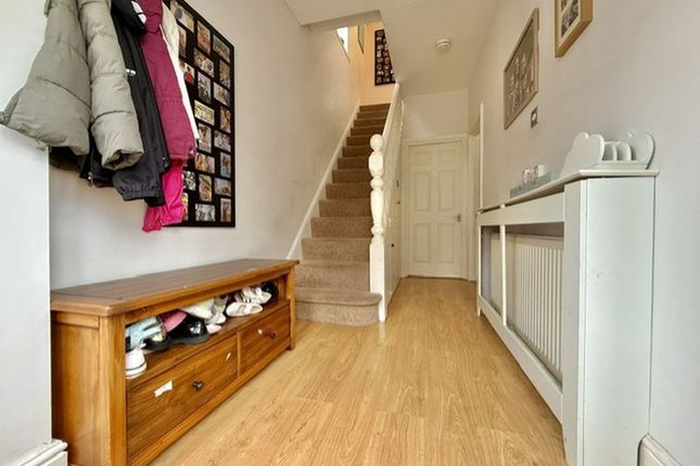 33, Ayreville Road, Plymouth photo 4