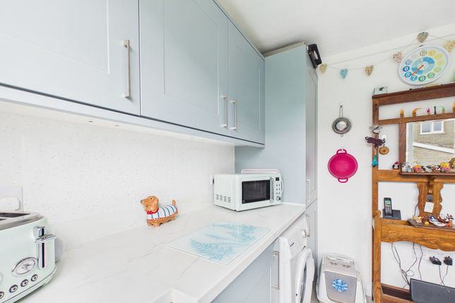 18, Fairfield Close, Carnforth photo 4
