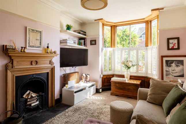 10, St. Johns Terrace Road, Redhill photo 4