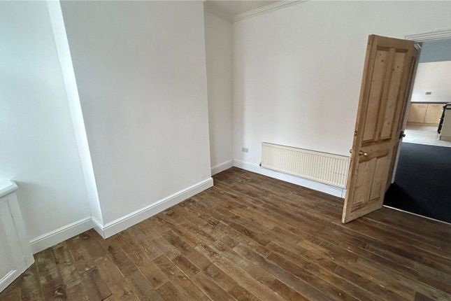 2 bed property for rent in Queens Road, Clarendon Park, Leicester LE2