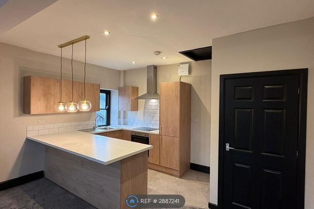 Flat, Market St, Dalton-In-Furness photo 2