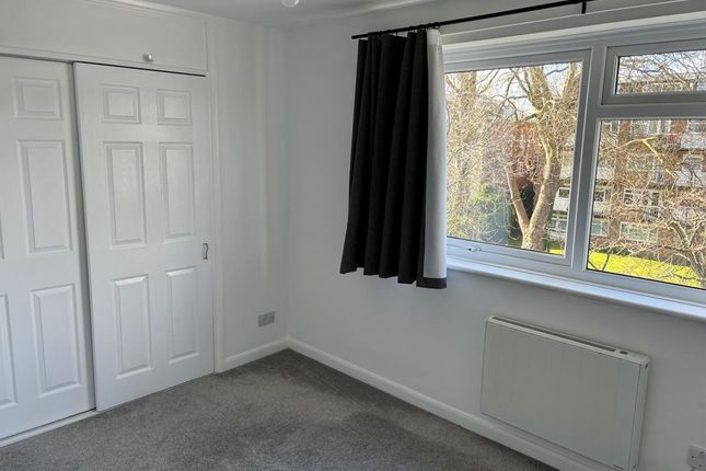 Terraced house to rent in Walford Road, Uxbridge
