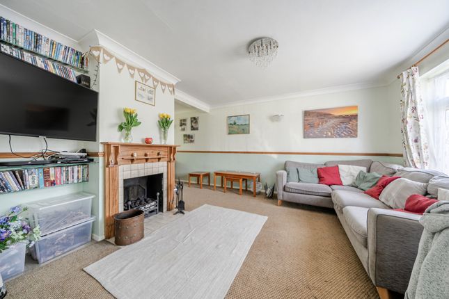 11, Longwood Lane, Amersham photo 3