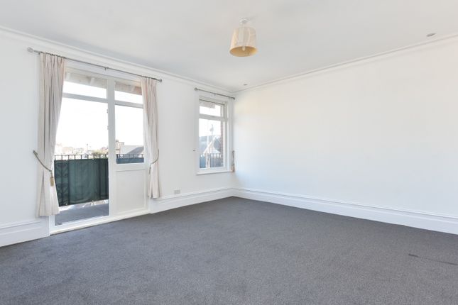 Upper Flat, 70 Sea Street, Kent photo 4
