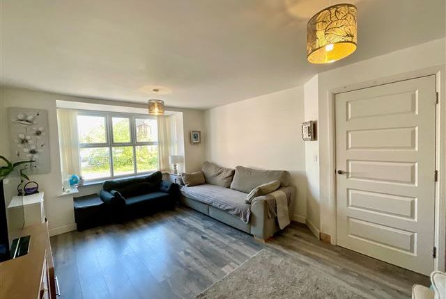 16, Ryburn Road Waverley, Rotherham photo 4