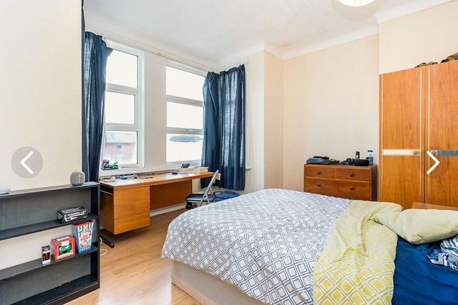 Flat B, 61, Portswood Road, Southampton photo 3