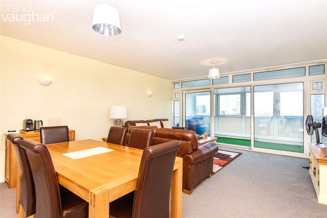 Flat for sale in Sussex Heights, Brighton, East Sussex