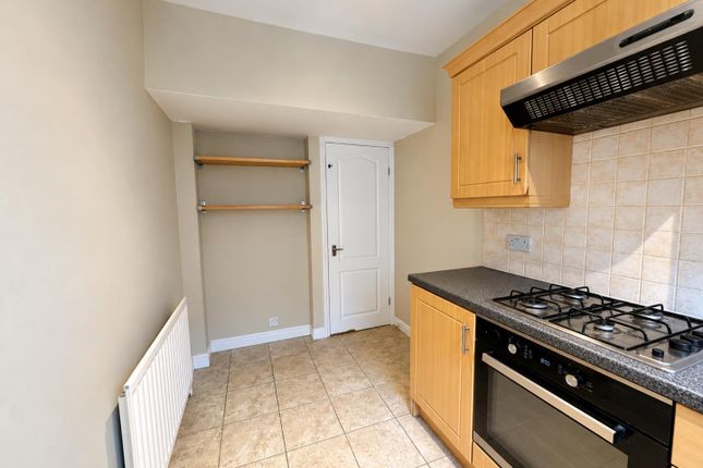 Higher Grange Road, Pudsey photo 4