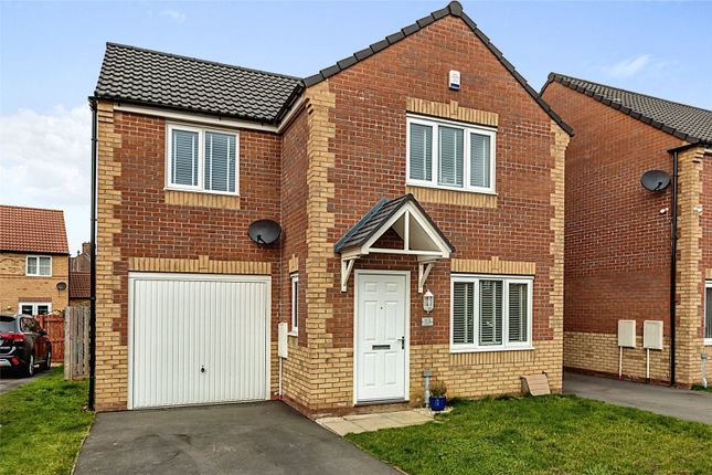 Detached house for sale in Yarlside Close, Sheffield, South Yorkshire