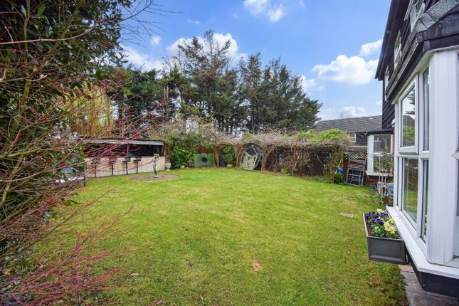 90, Chiltern Road, Burnham photo 4