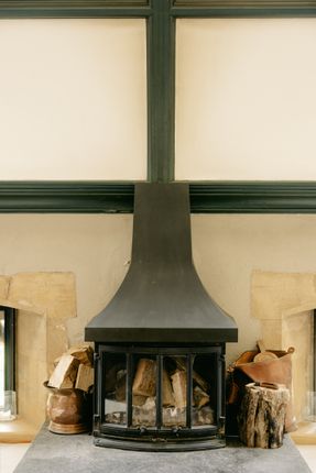 132049 - Mfox9113.Jpg