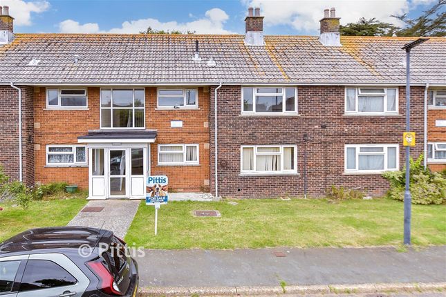 2-bed flat on 10D, Crossway, Bembridge, £110,000