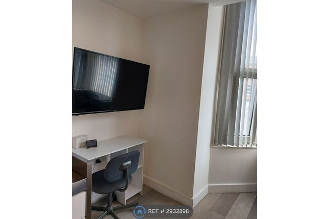 Flat, Garstang Road, Preston photo 3