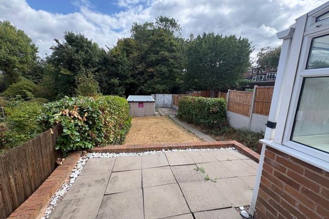 99, Woolmore Road, Woolmore Road photo 4