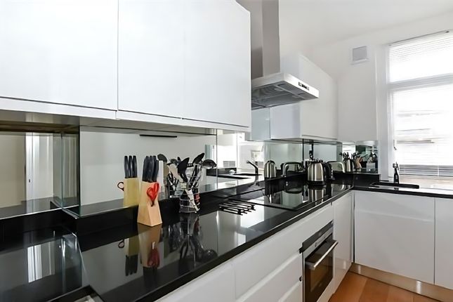3, 157, Gloucester Place, London photo 4