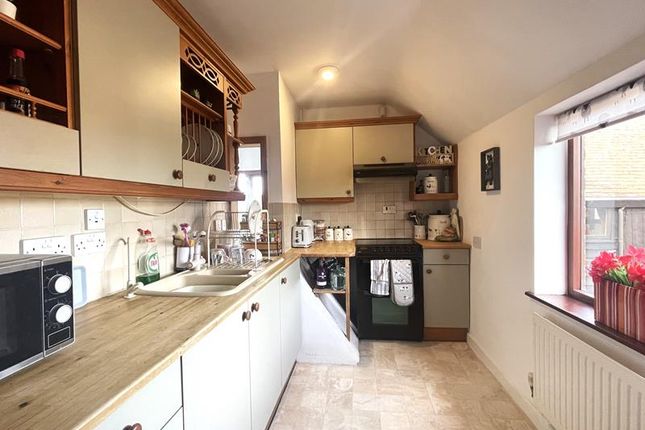 Flat to rent in New Rock House, The Annexe, Kempley Road, Dymock, Gloucestershire