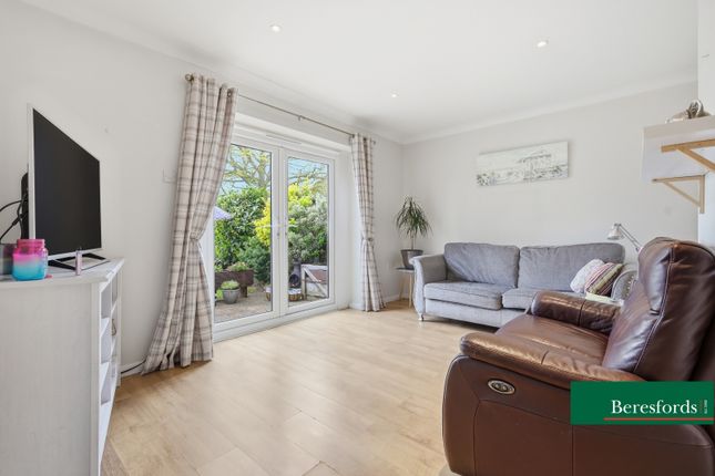 42, Colet Road, Brentwood photo 2
