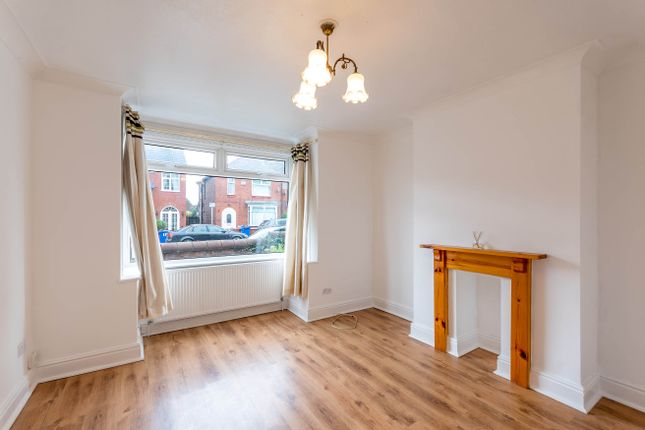 Semi-detached house to rent in Wentworth Road, Doncaster, South Yorkshire