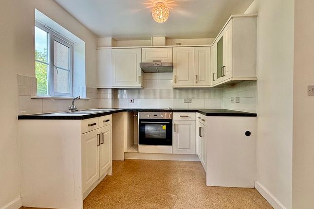 12, Chancery Court, Newport photo 2