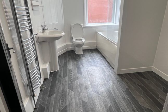 7, Prospect Place, NEWCASTLE UPON TYNE photo 5