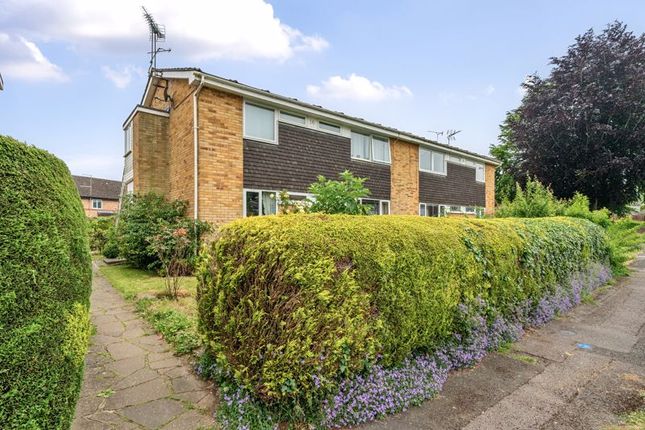 Thumbnail Flat for sale in Plovers Way, Alton
