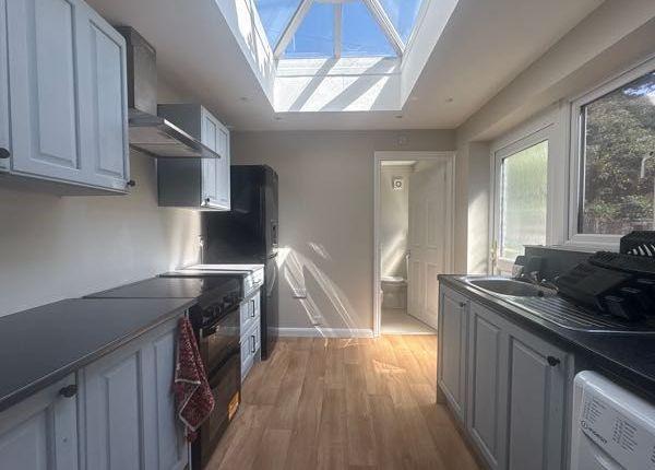 12 Partridge Road, Abertillery photo 4