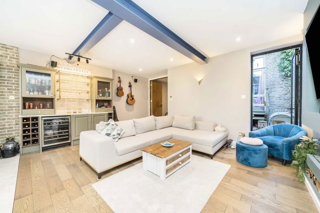 32A, Burton Road, London photo 3