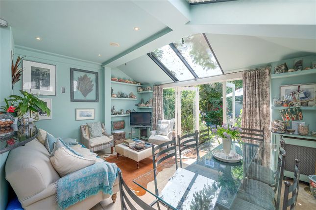20, Lilyville Road, London photo 4