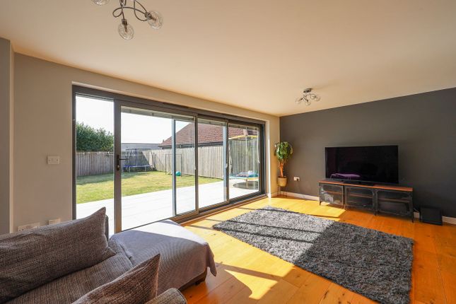 1, Orchard Gardens, St Austell photo 4