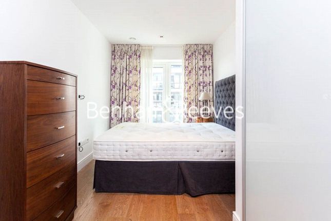 99 Belgravia House, Dickens Yard,, Longfield Avenue, London photo 4