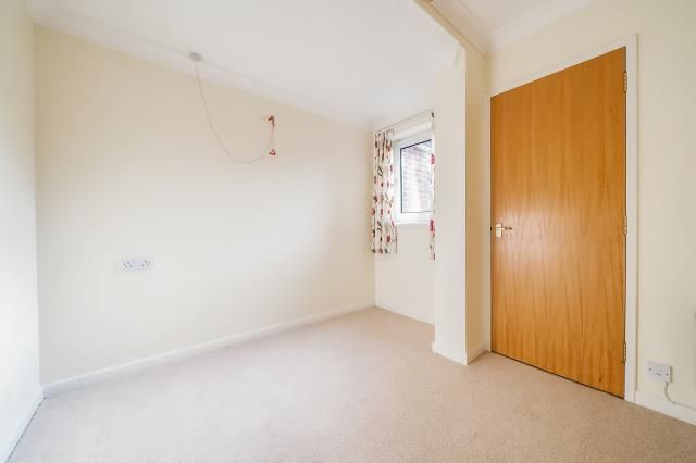 Flat 20 Woodspring Court,, Grovelands Avenue, Swindon photo 4