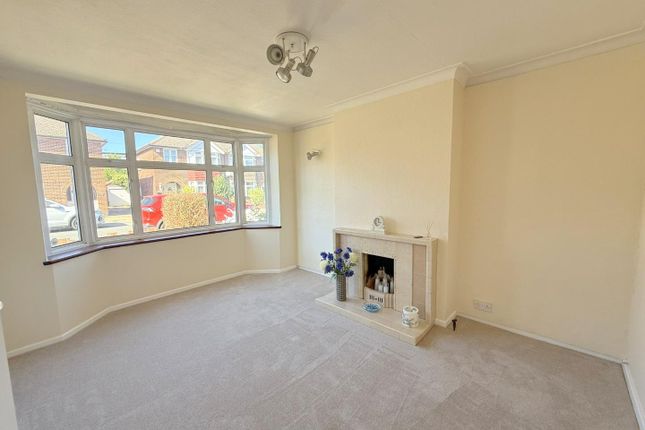 23, Lodge Way, Ashford photo 4