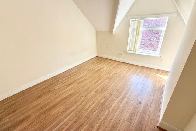 ROOM 4, BIRMINGHAM photo 2