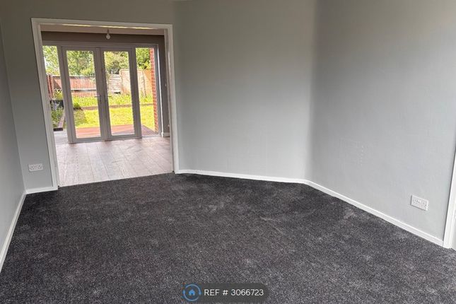 Harrowgate Drive, Birstall, Leicester photo 4
