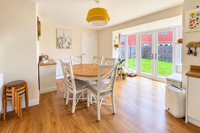 Cartmel Drive, Corby photo 4