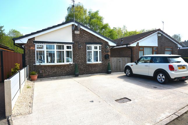 2-bed house on 25, Ashfield, Denton, £275,000