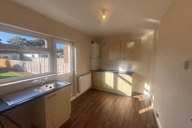 92, Richmond Road, East Yorkshire photo 3