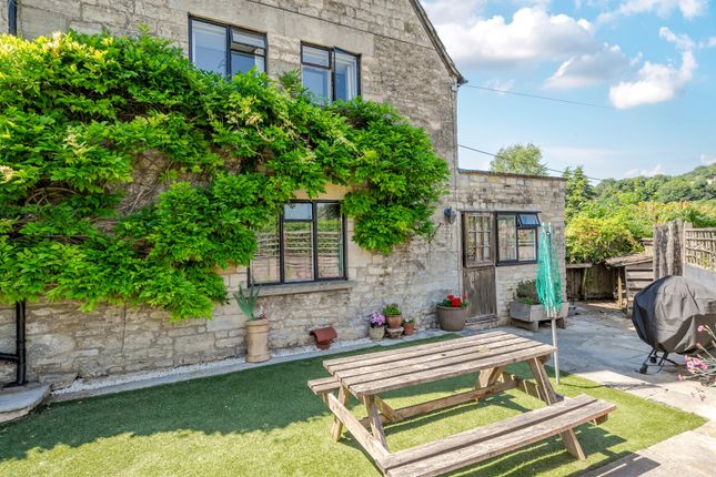 Corner Cottage,, Brimscombe Hill, Stroud photo 4