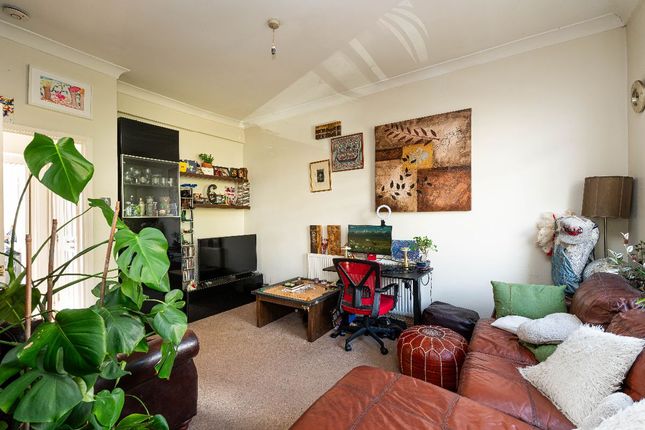 30C Ospringe Road, London, London photo 4