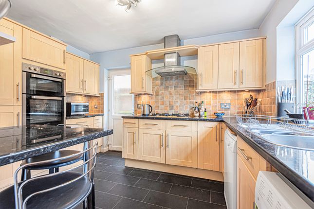 Semi-detached house to rent in Chestnut Close, Middle Assendon, Henley-On-Thames