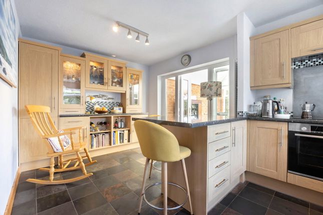 31, Studland Drive, Cheltenham photo 4