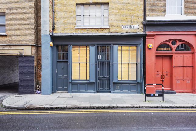 Retail premises to let in Cheshire Street, Shoreditch