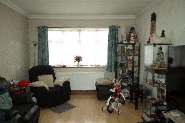 Toddington Road, Luton photo 2