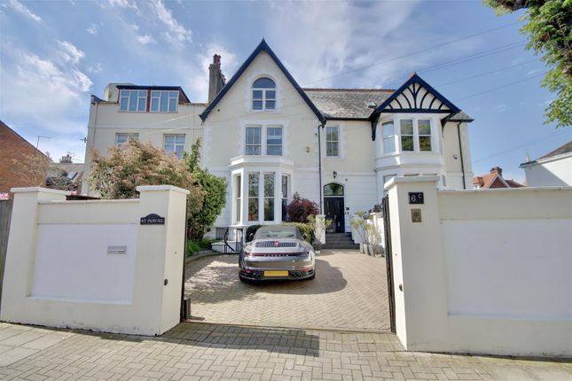 Thumbnail Town house to rent in Nelson Road, Southsea