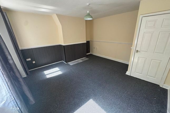Eccles New Road, Salford photo 2