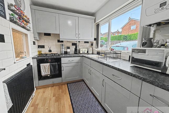 43 Dalehouse Road, Leek photo 4