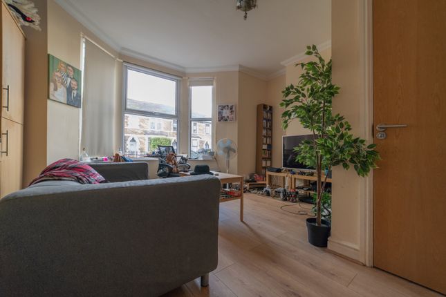2, Llantwit Street, Cardiff photo 2